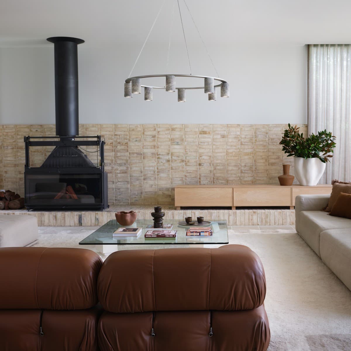 Hartley 8 Light 800mm Round Pendant in Brushed Nickel with Silver Travertine-img-2