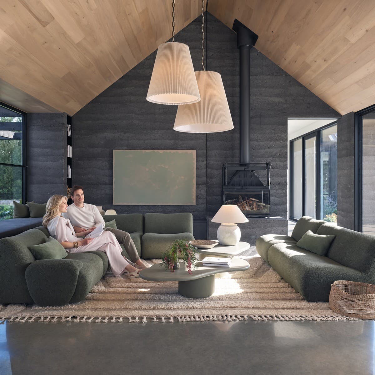 Amici 3 Light Pendant in Bronze with Pleated Natural Linen-img-4