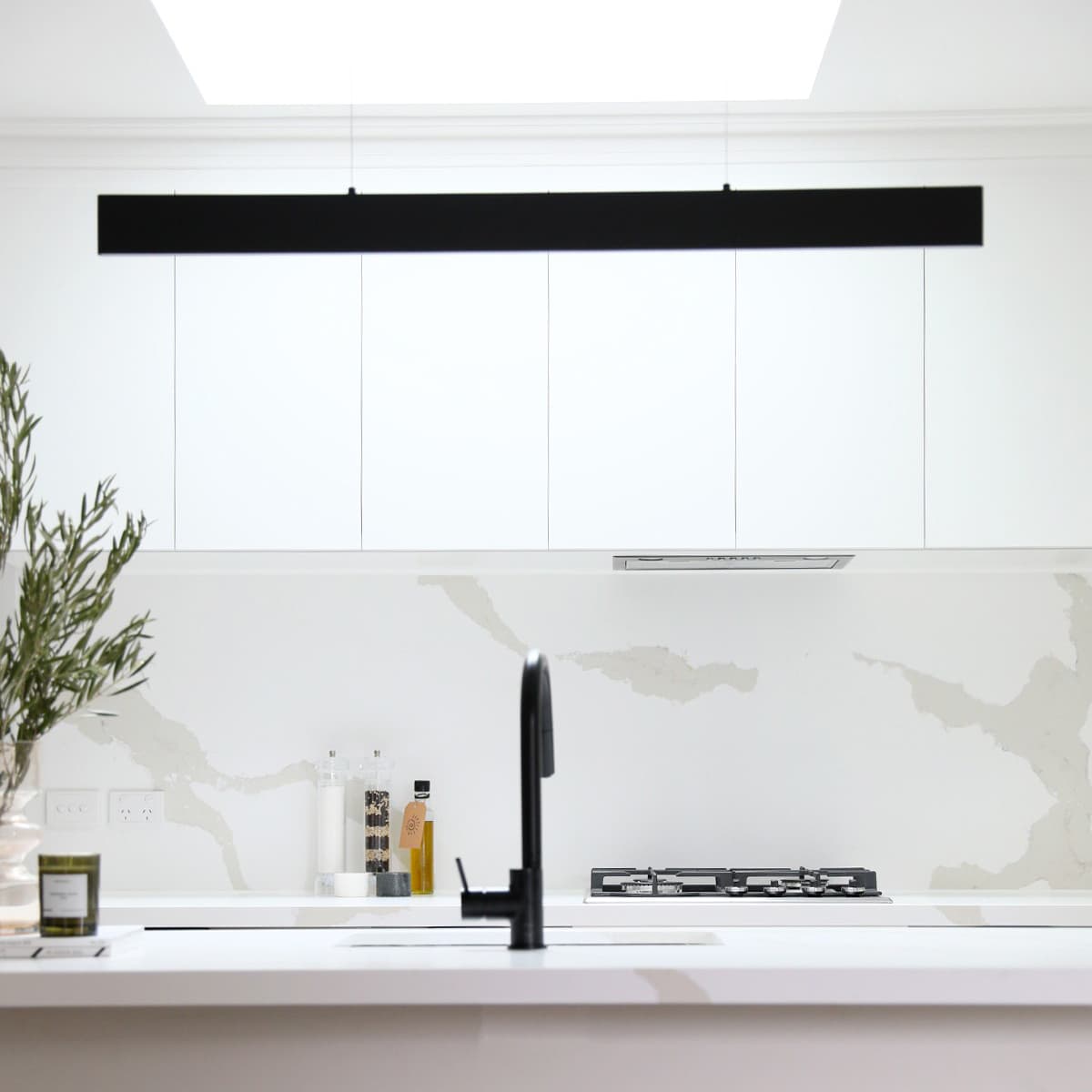 Contempo 1.2m LED Up/Down Pendant in Black-img-3