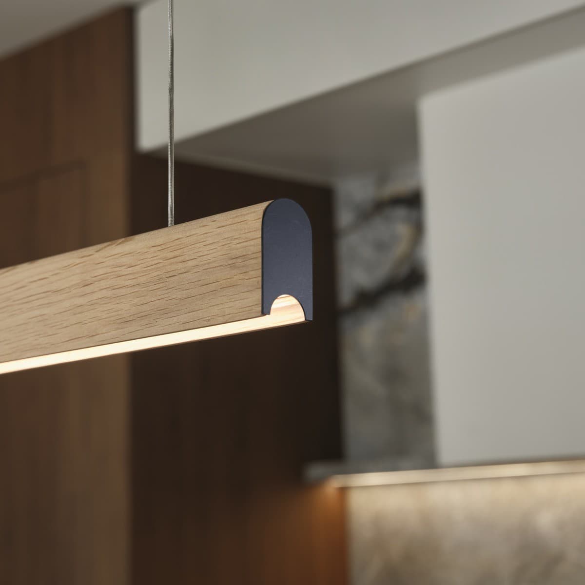 Strix III 1.8m Timber Shade Only in Oak