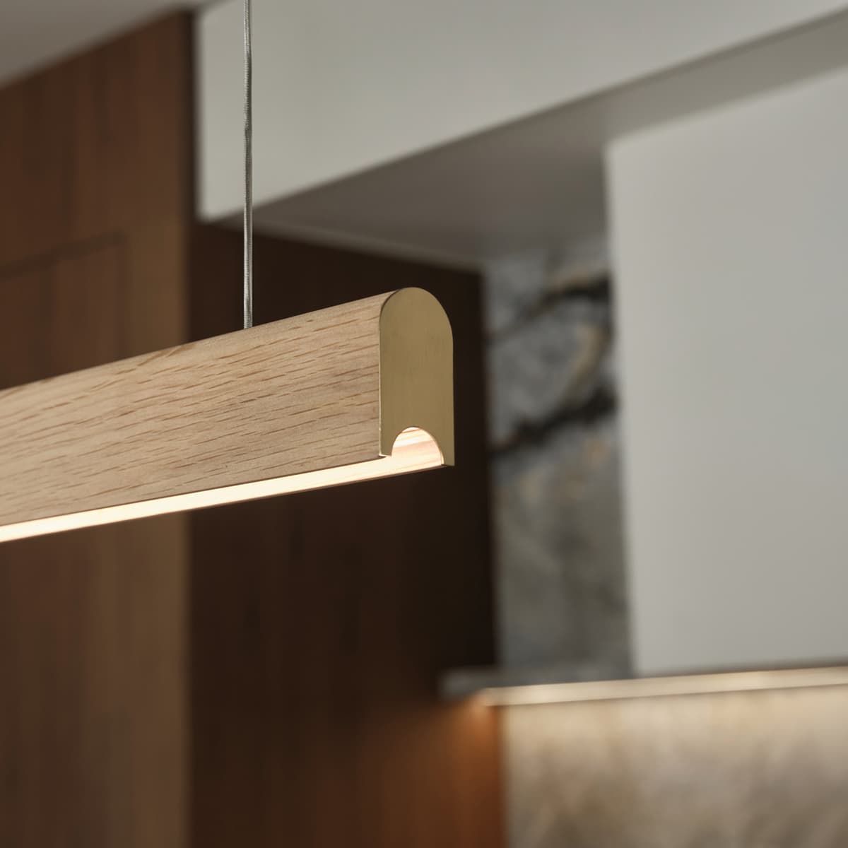 Strix III 1.8m Timber Shade Only in Oak