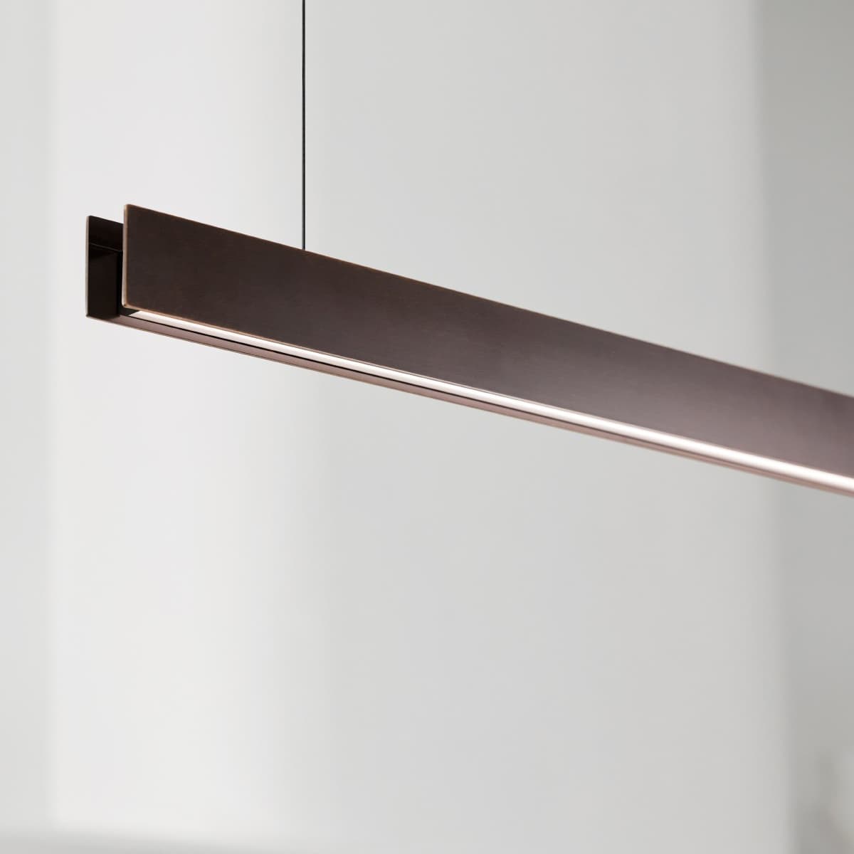 Strix III 1.2m Plate Shade Only in Bronze-img-2