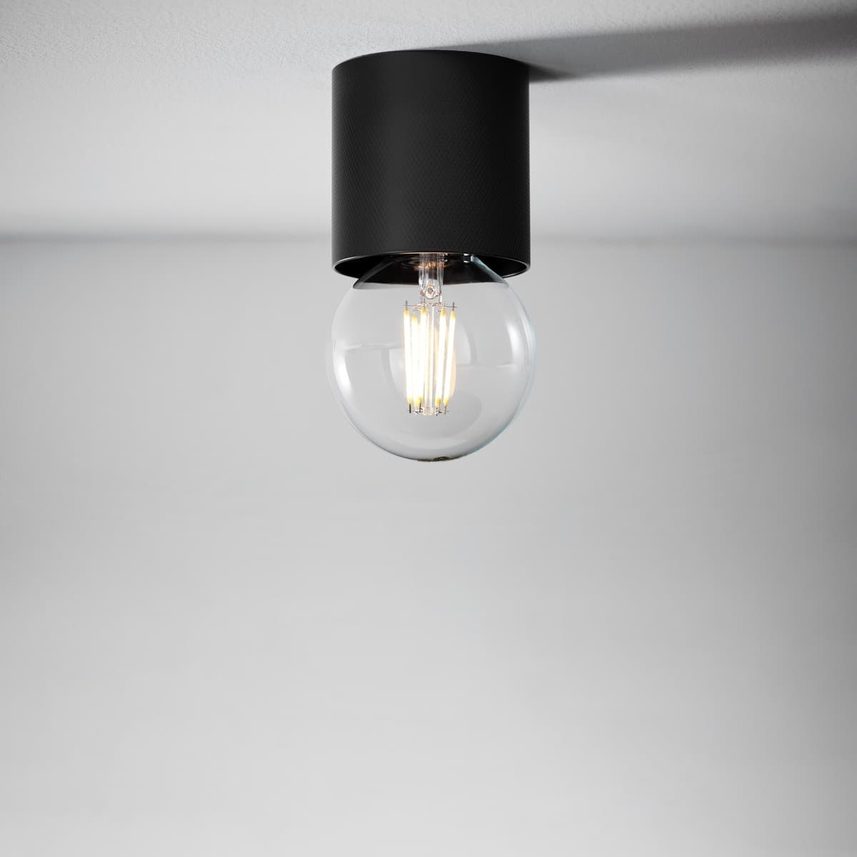 Etch 1 Light Batten Fix in Black-img-2