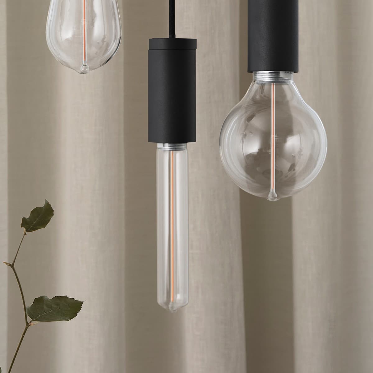 Lucci Sole 3W LED G95 ES Globe with Clear Glass in Warm White-img-4