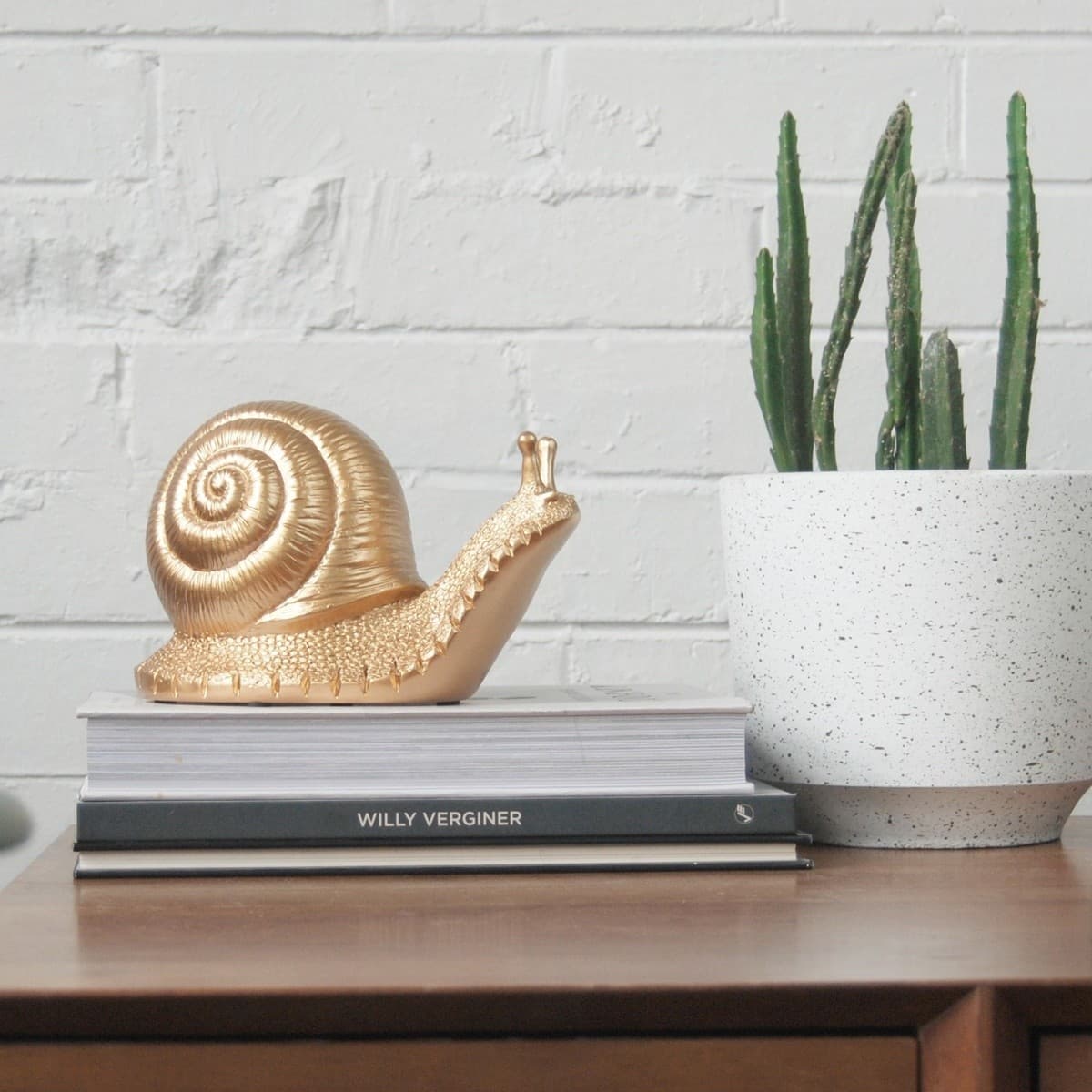 White Moose Table Snail in Gold-img-2