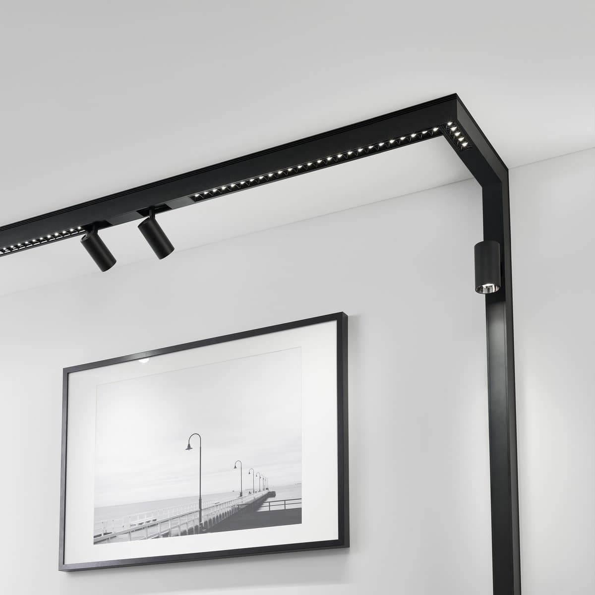 MFL Induction 3000mm Surface Track in Black-img-3