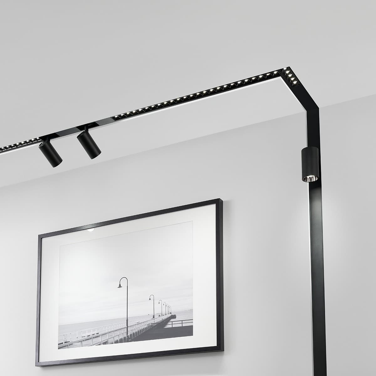MFL Induction 25 Light COB Linear Track Light in Black