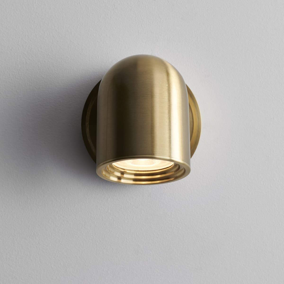 Rok 1 Light Spotlight in Aged Brass-img-3