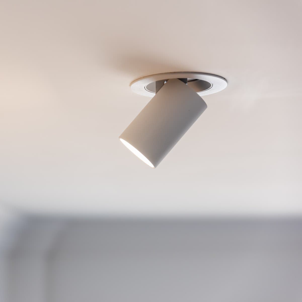 MFL Click LED COB Warm White 92mm Cut Out Spotlight in White