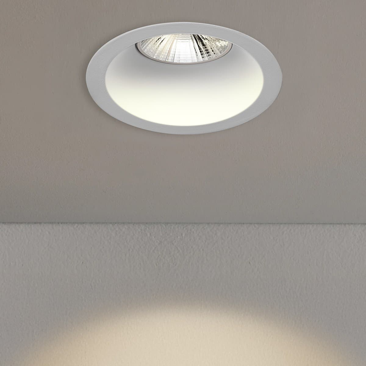 MFL Accent Small Wall Wash CCT LED Dimmable 70mm Cut Out Downlight in White