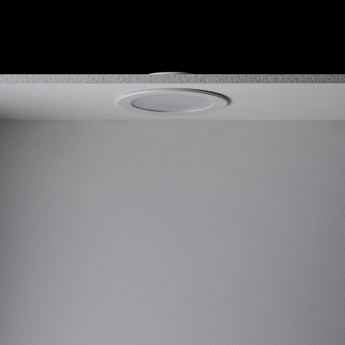 Super Slim LED Recessed CCT 95mm Cut Out Downlight in White-img-7