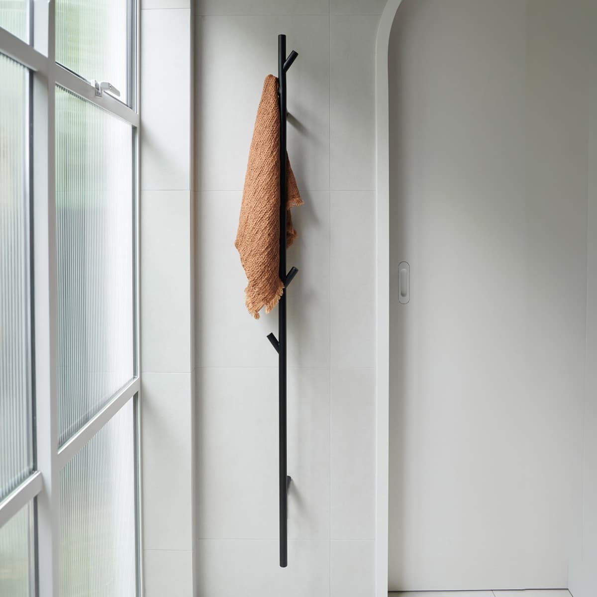 Silhouette Vertical Heated Towel Rail in Black-img-3