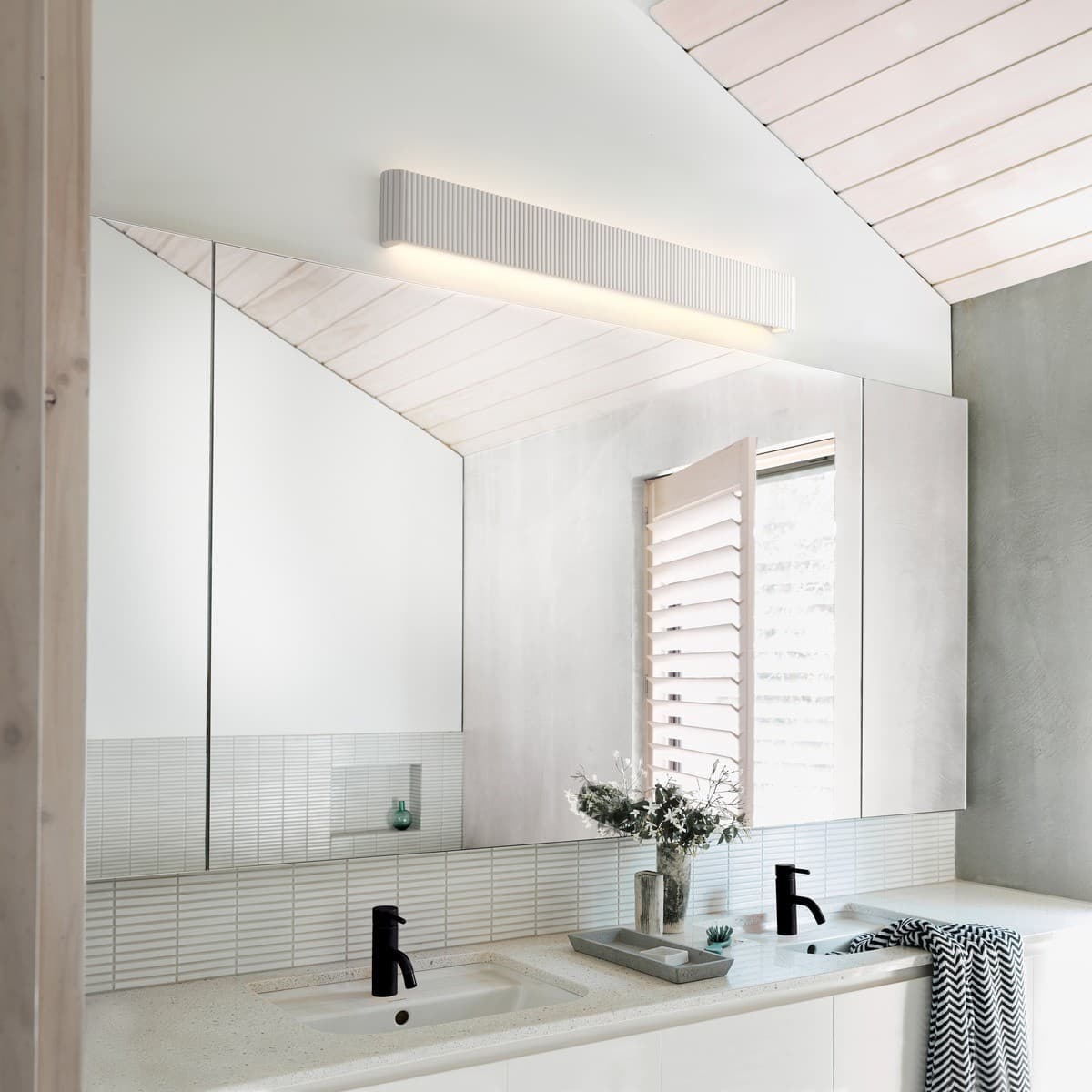 Cedar 920mm LED Colour-Shifting Up/Down Wall Sconce in White Timber-img-3