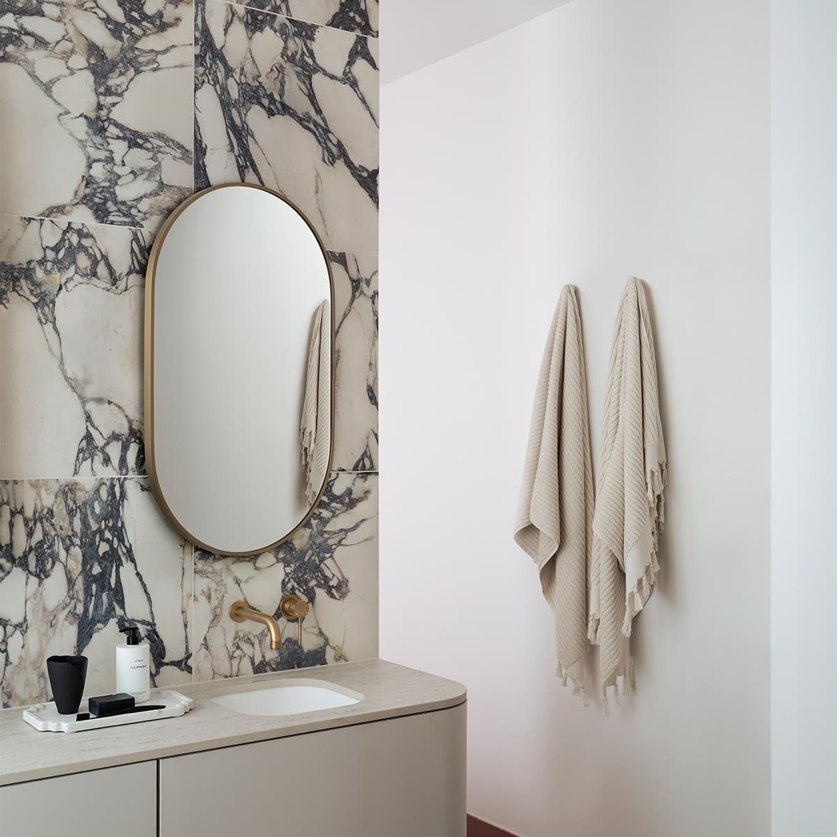 Contour Oval LED Backlit Mirror in White-img-8