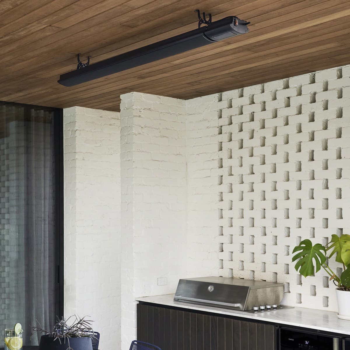 Lucci Connect 1540mm 2300W Radiant Heater-img-2
