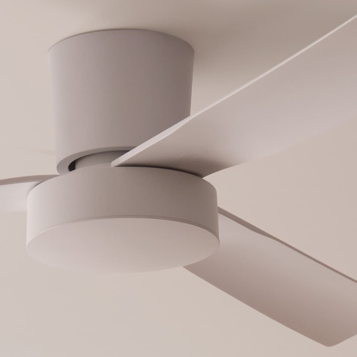 Bayside Delta 122cm DC Close to Ceiling Fan with Light in White-img-3
