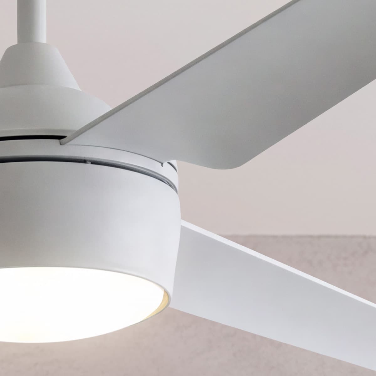 Bayside Somerset 142cm Fan with Light in White-img-3