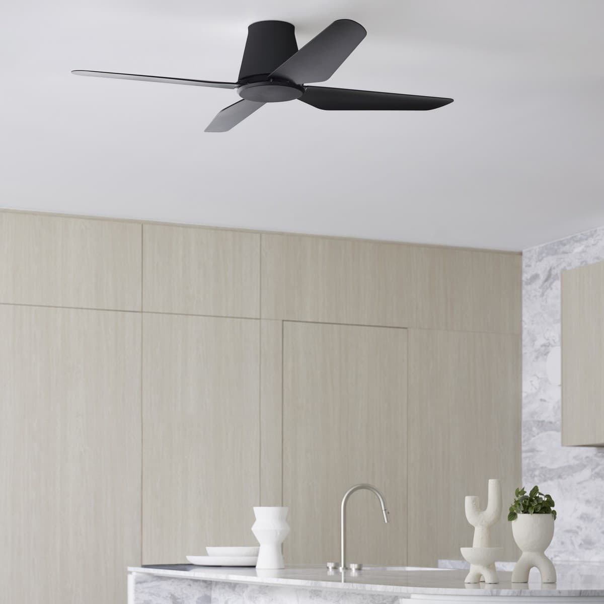 Aria 122cm CTC DC Fan in Black-img-2