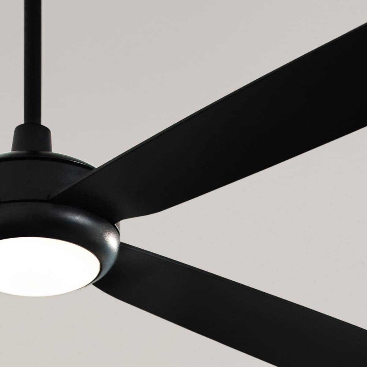 Slipstream 142cm DC Fan with Light in Black