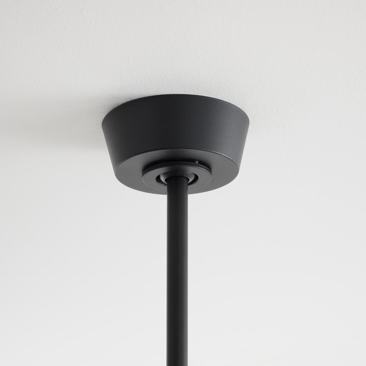 Sainz 132cm DC Fan only in Black-img-5