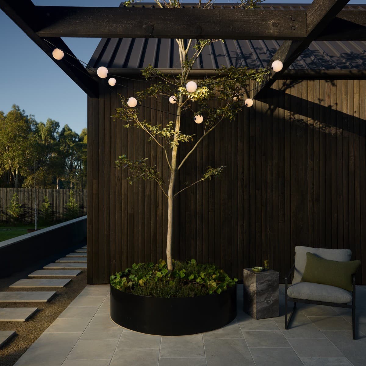 Festoon Dusk 10 Light LED Exterior String Light Kit in Black with Warm White-img-2