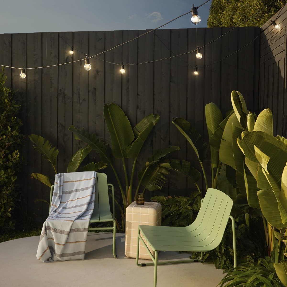 Festoon II 20 Light LED Exterior String Light Kit in Black with Warm White-img-2