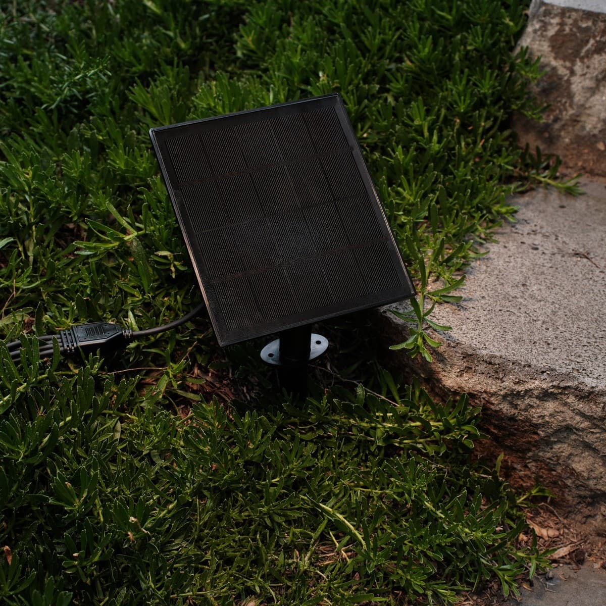 Sunset Solar 4 Light LED Spike Spot Kit in Black-img-2