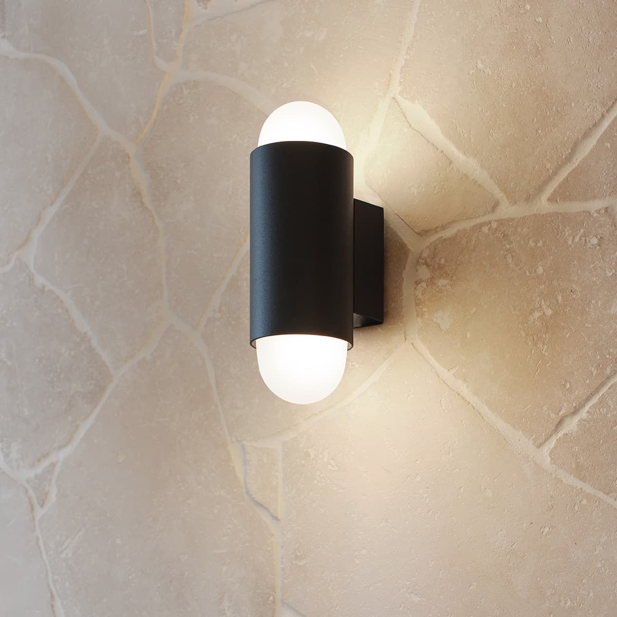 Pebble 2 Light Up/Down Wall Bracket in Black-img-2