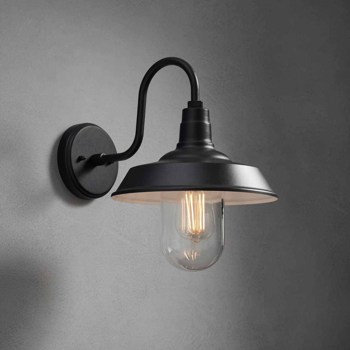 Portsea 1 Light Exterior Wall Bracket in Black