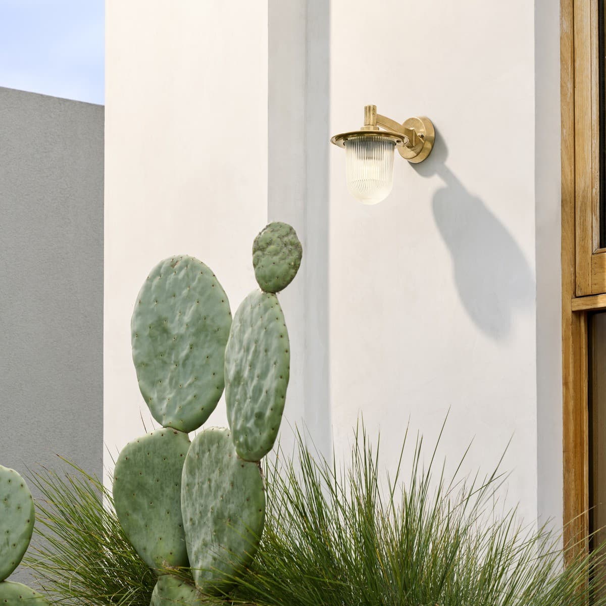 Santorini Palos 1 Light Wall Bracket in Solid Brass-img-3