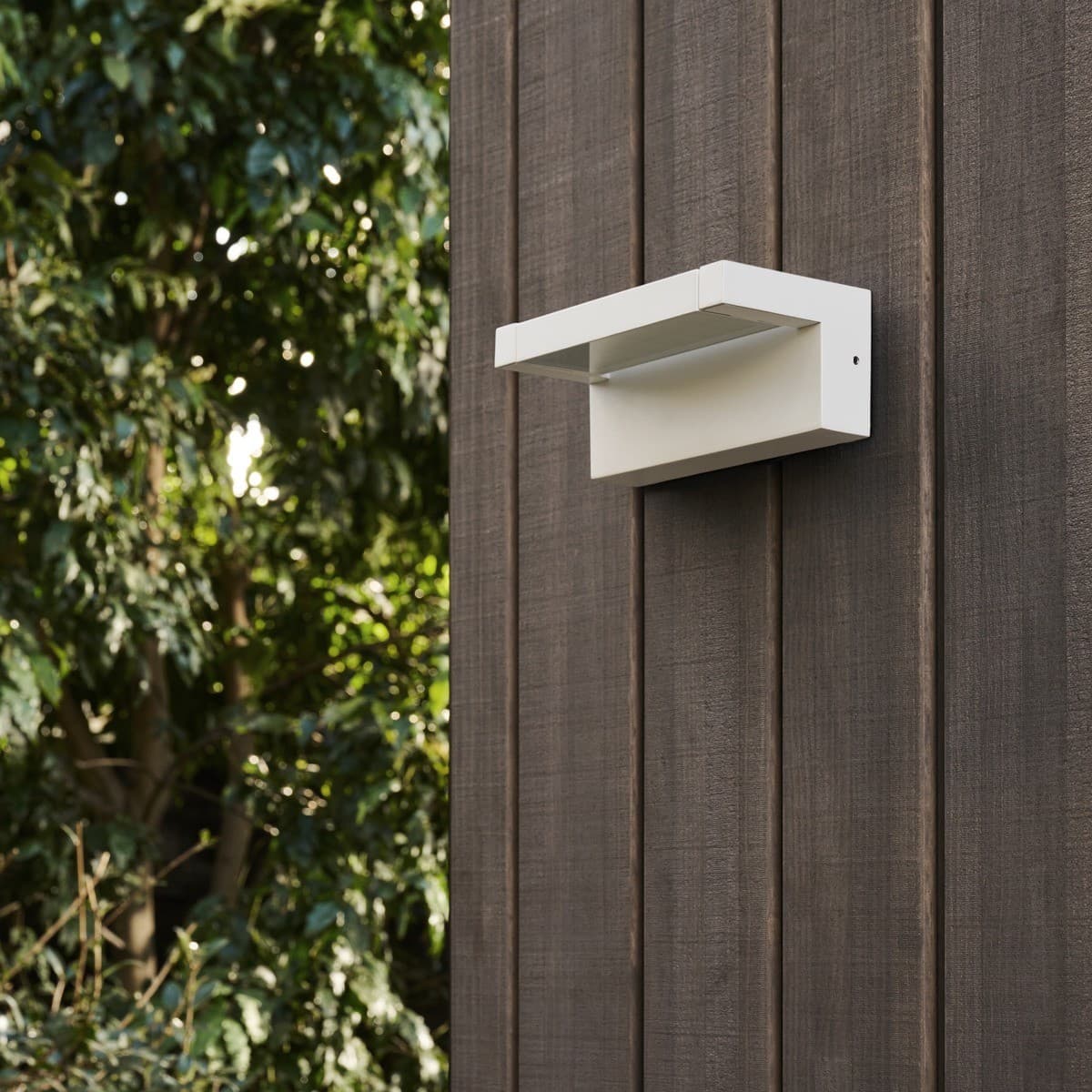 Base LED Exterior Flood Light in White-img-7