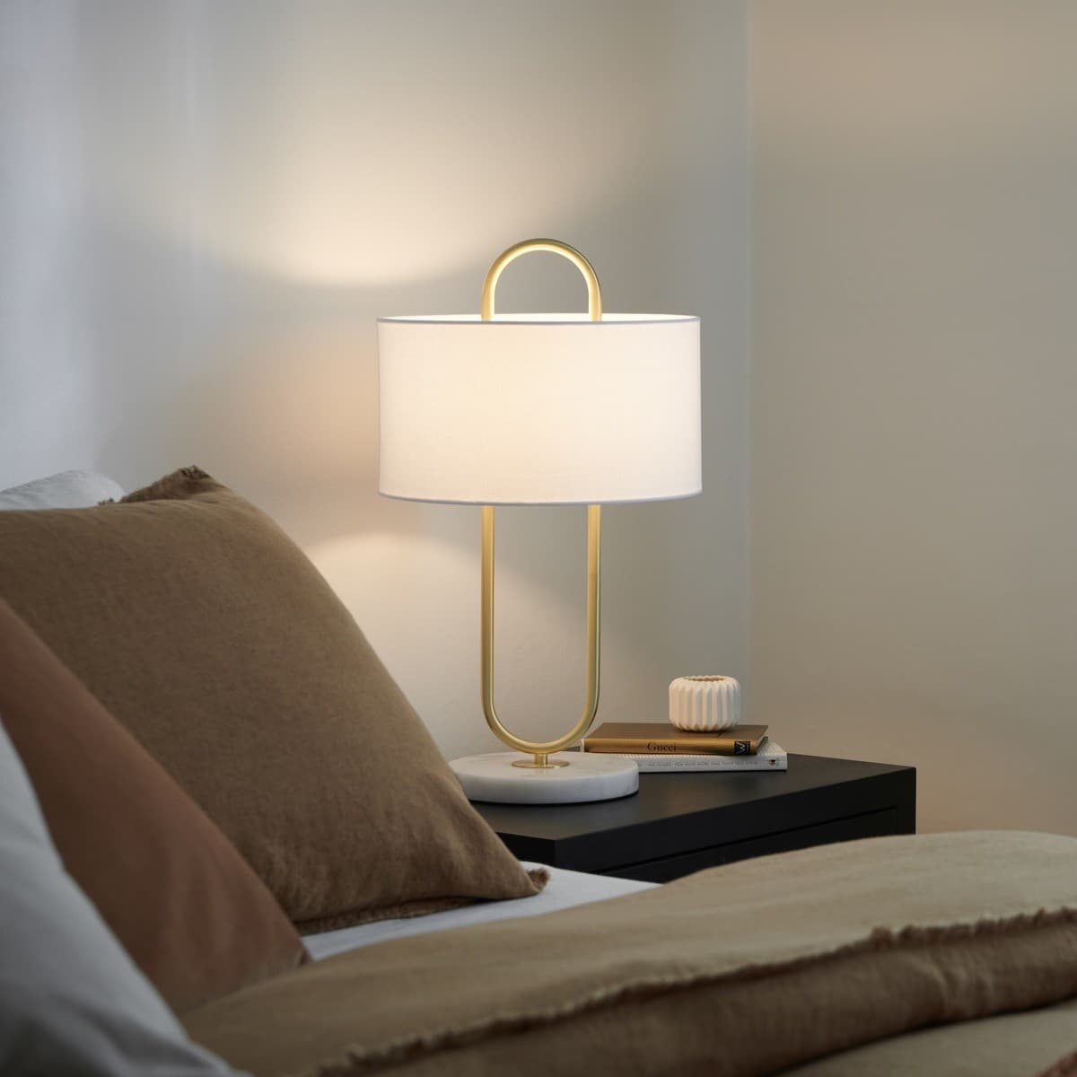 Florence 1 Light Table Lamp in White-img-3