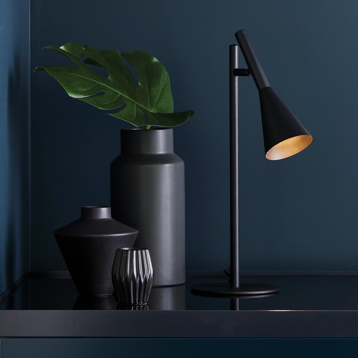 Parson 1 Light Table Lamp in Black-img-2