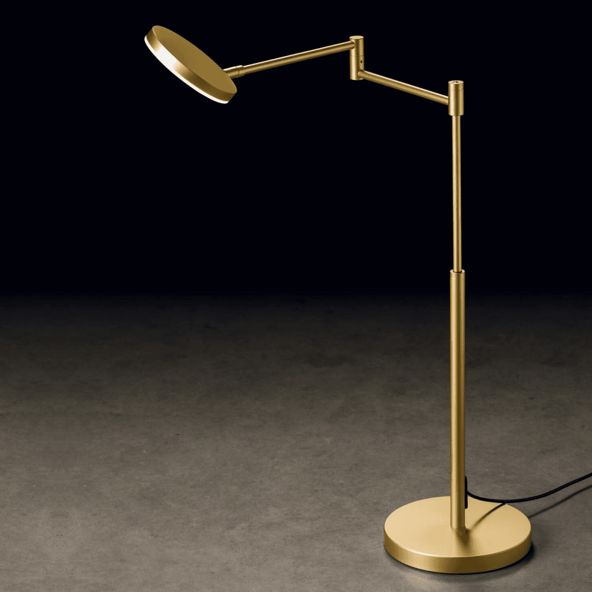 Plano Table Lamp in Matte Satin Brass