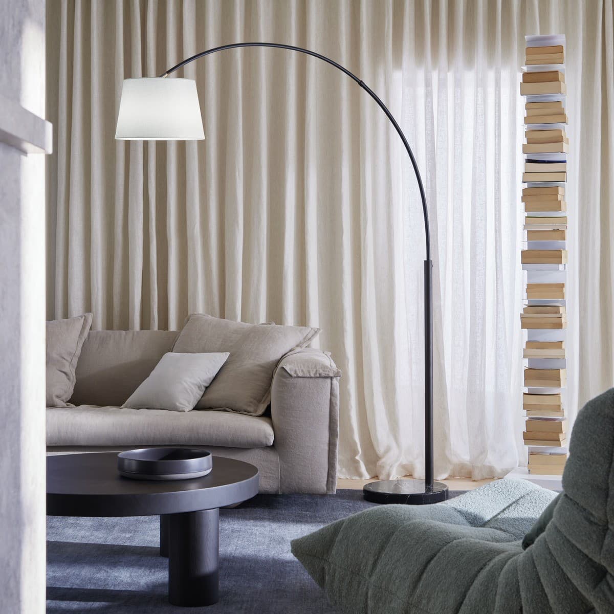 Bond 1 Light Floor Lamp in Black, Base Only