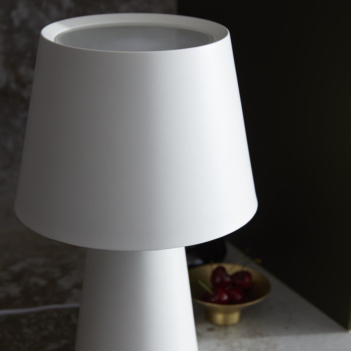 Harris 1 Light Table Lamp in White with Glass Diffuser-img-4