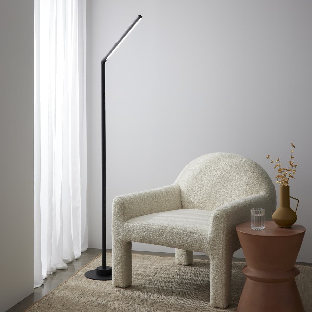 Lucci Connect Beam LED Smart Floor Lamp in Black-img-2