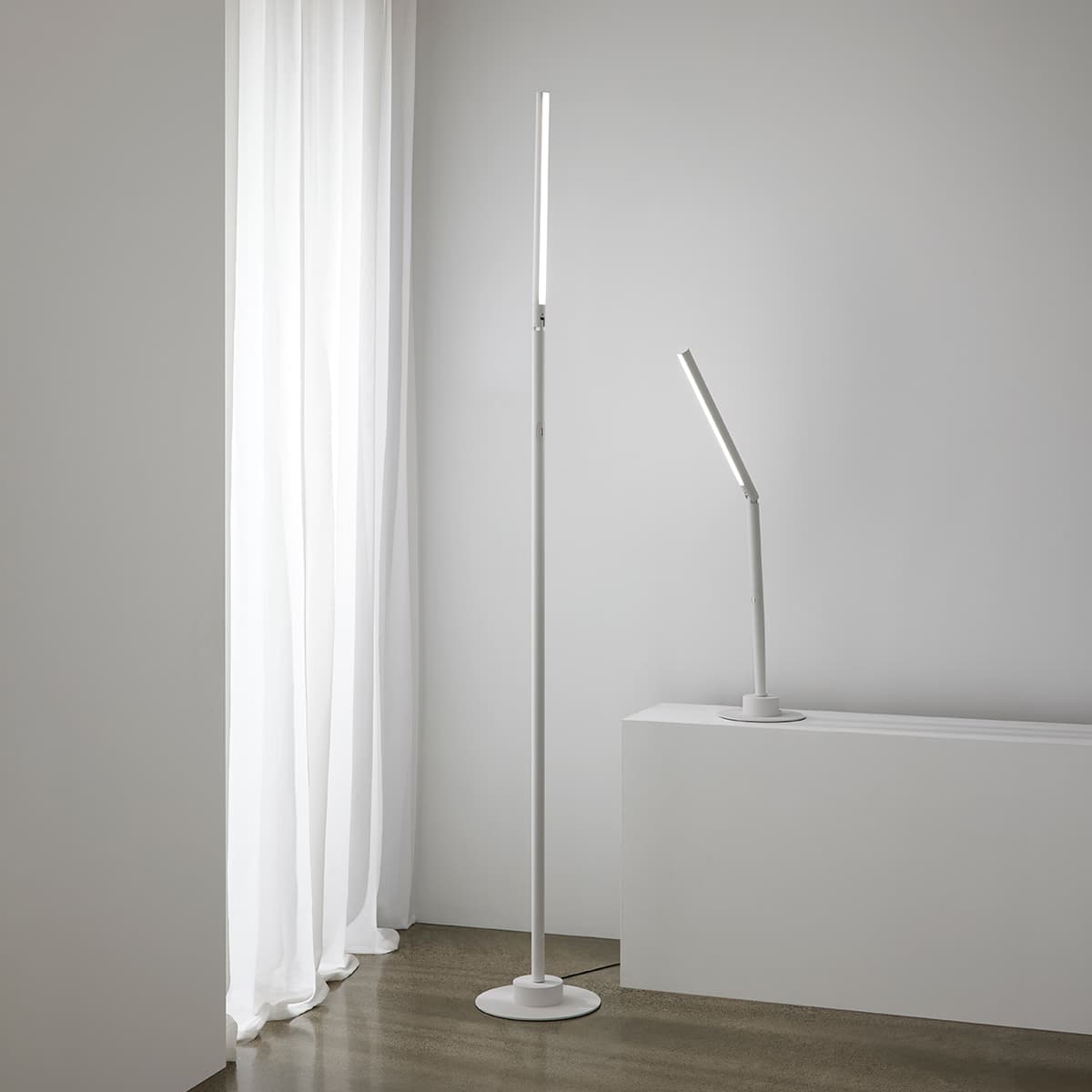 Lucci Connect Beam LED Smart Floor Lamp in White-img-7