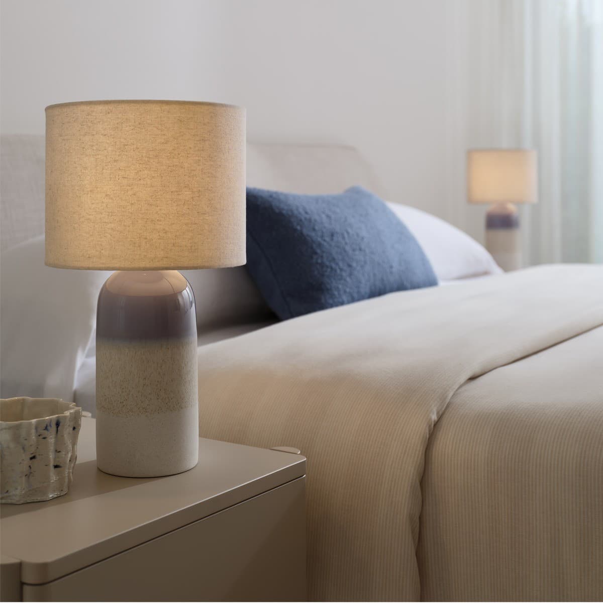 Brae 1 Light Table Lamp in Periwinkle Blue Ceramic with Natural Linen and USB-C Port, 2 Pack-img-3