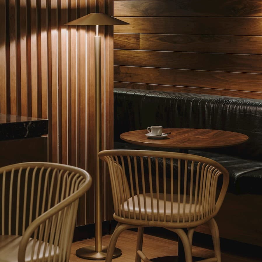 Henri LED Floor Lamp in Black