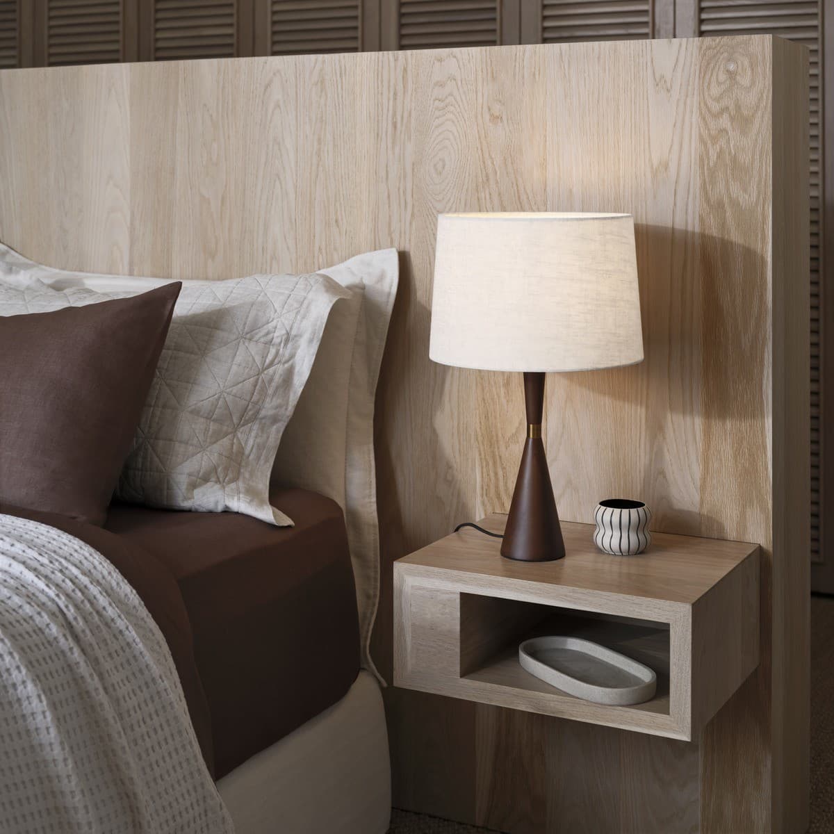 Wirth 1 Light Table Lamp on Walnut with Natural Linen Shade and Bronze Details-img-2