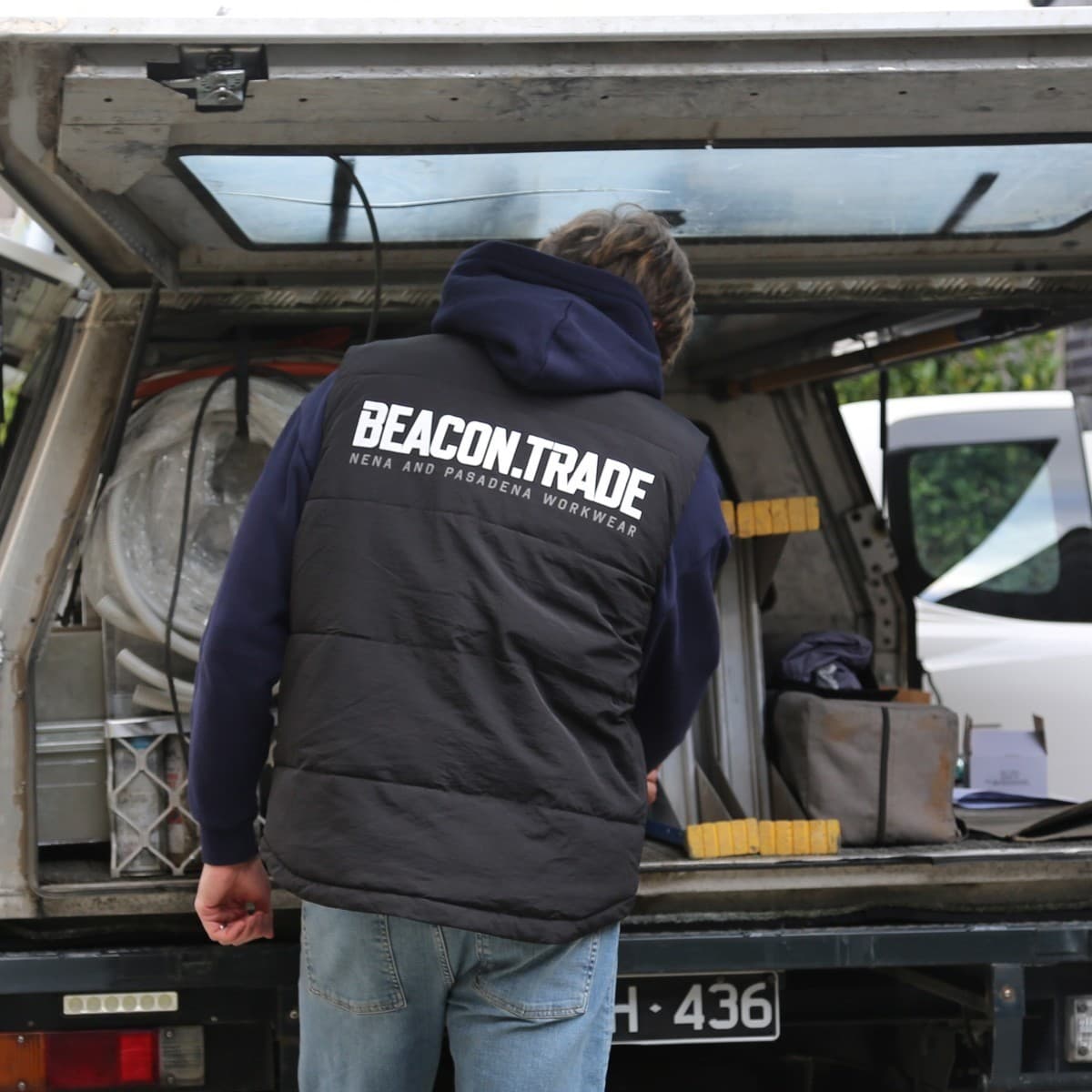 Beacon Trade x NXP Workwear XXL Puffer Vest in Black-img-3