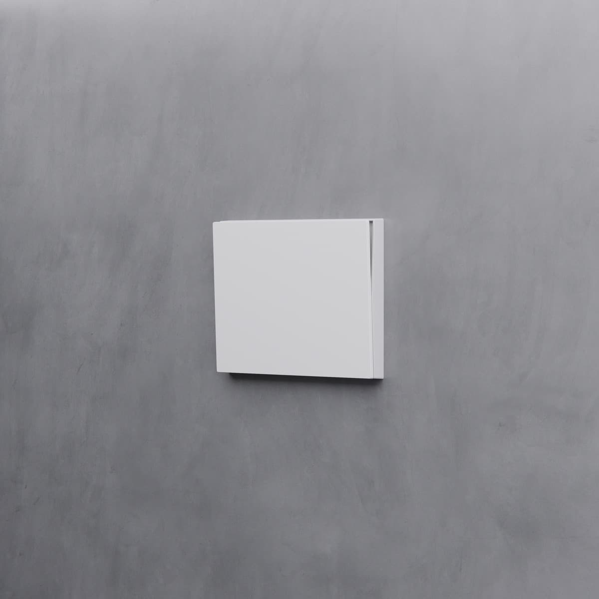 MFL Axis 1 Gang Switch in White-img-4