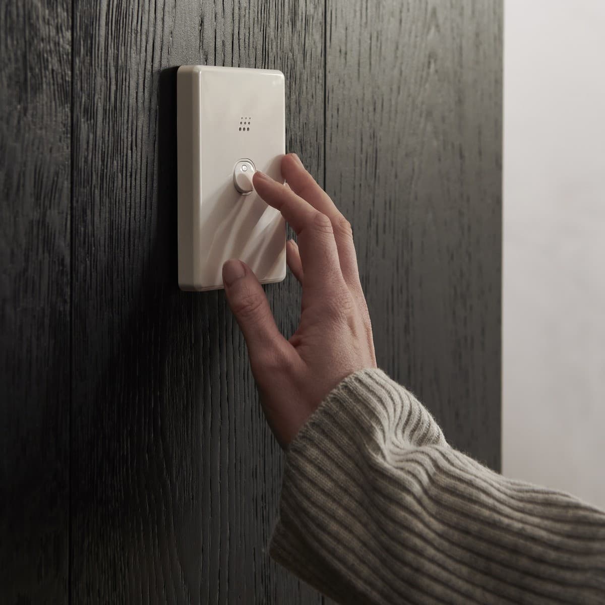 Powermesh 1 Gang Switch in White-img-2