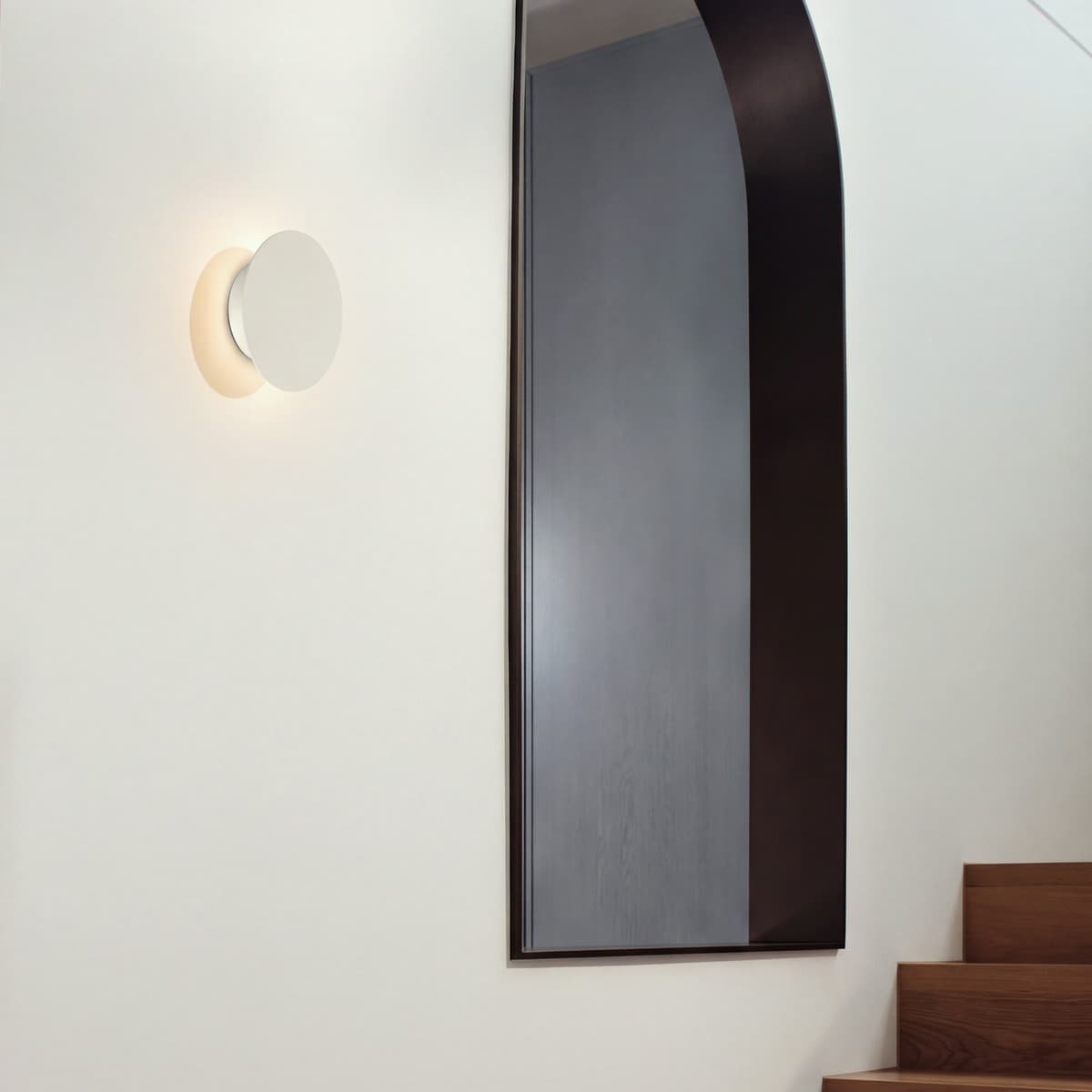 Piatto LED Rechargeable Battery Sconce in Chalk White-img-3