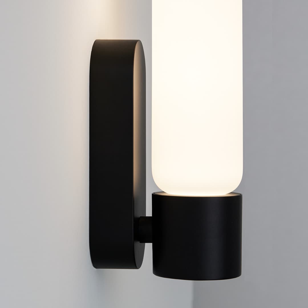 Deon LED Vanity Light in Black