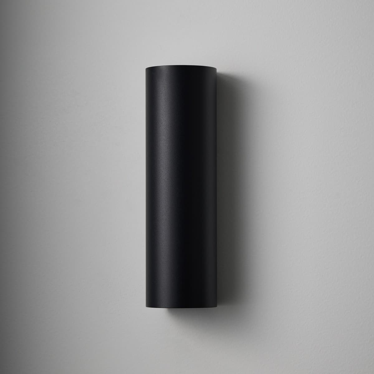 MFL Thames 2 Light Up/Down Wall Sconce in Black-img-4