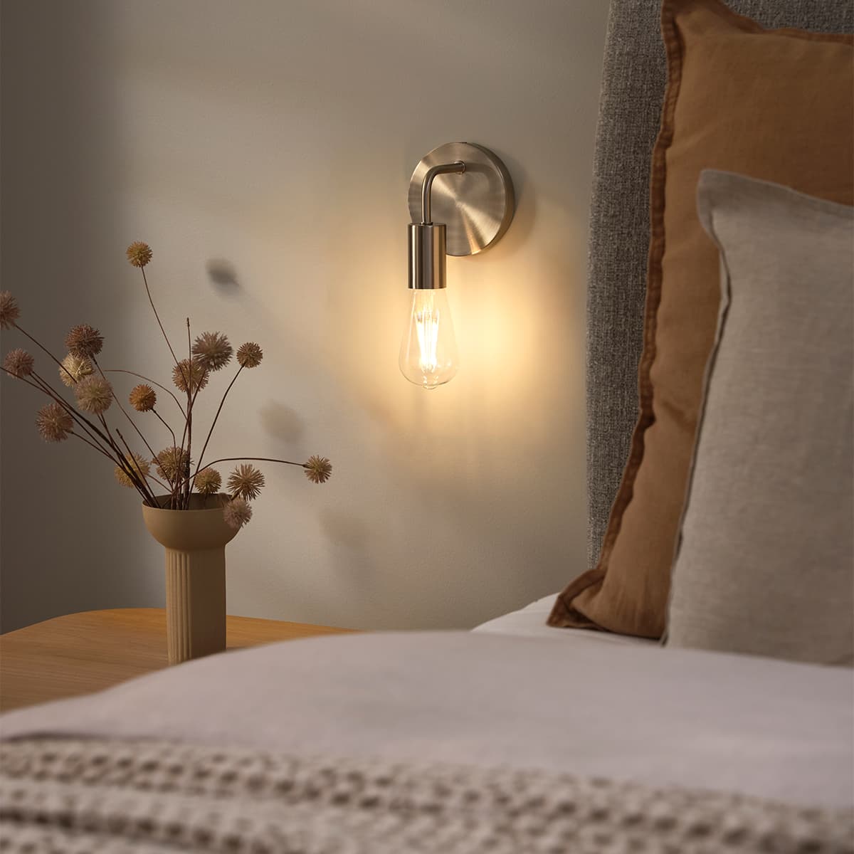 Lanie 1 Light Wall Bracket in Chrome