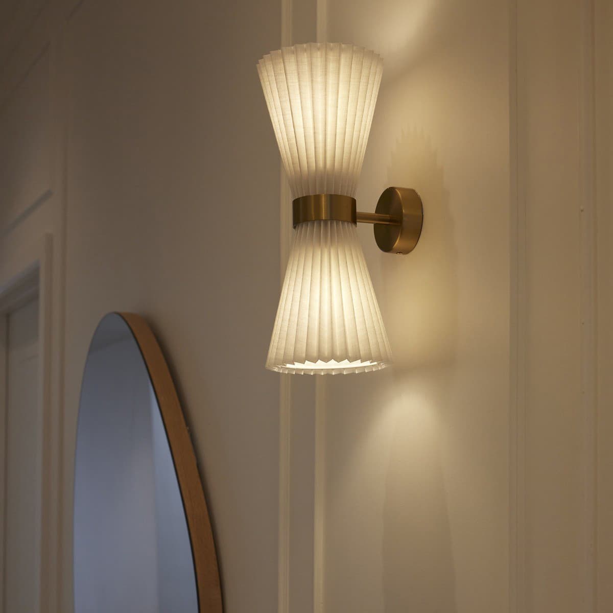 Amore 2 Light Pleated Wall Bracket in Brass with White Linen-img-2