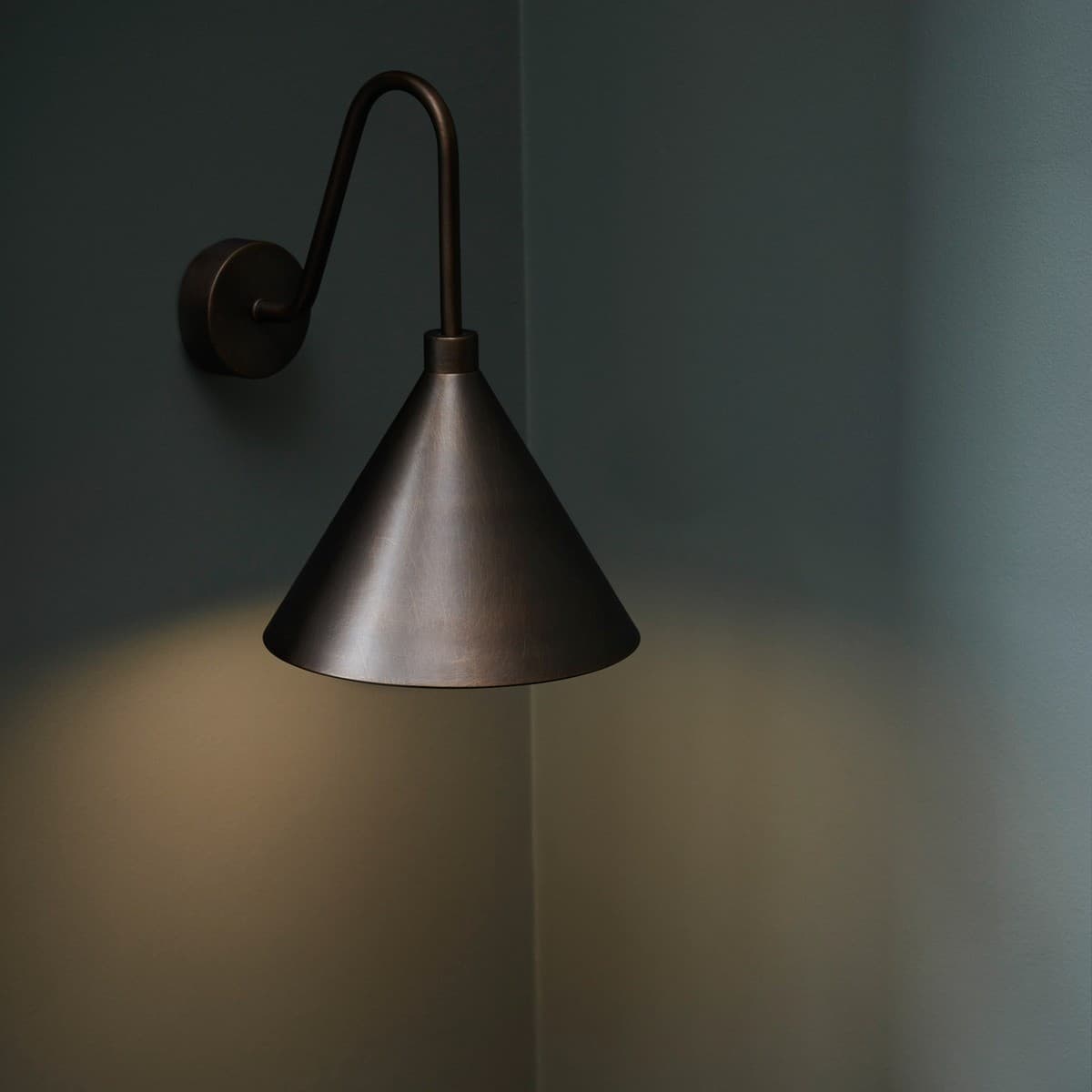 Sienna 1 Light Wall Bracket in Bronze-img-2